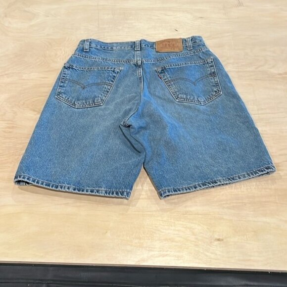 Men’s Levi’s 550 relaxed fit shorts, size 32 - Picture 3 of 5
